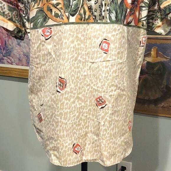 Leopard Tropical Button Down Shirt - Picture 7 of 12